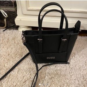 Guess crossbody